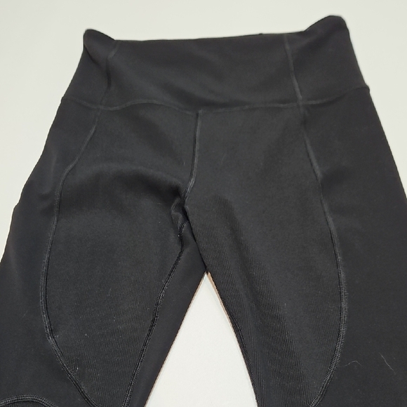 Athleta Rise Up Rib 7/8 Tight Leggings in Black - Size S - Picture 4 of 7